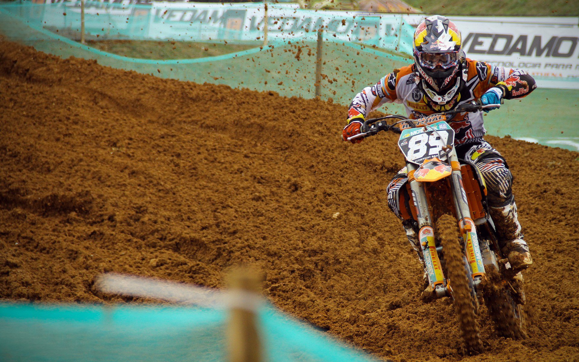 王权与剑锋，当拉文在年度焦点之战中接管比赛，骑士精神在压制下重生